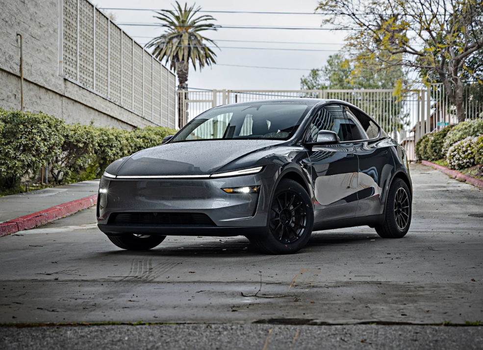 2026 Tesla Model Y Model Y